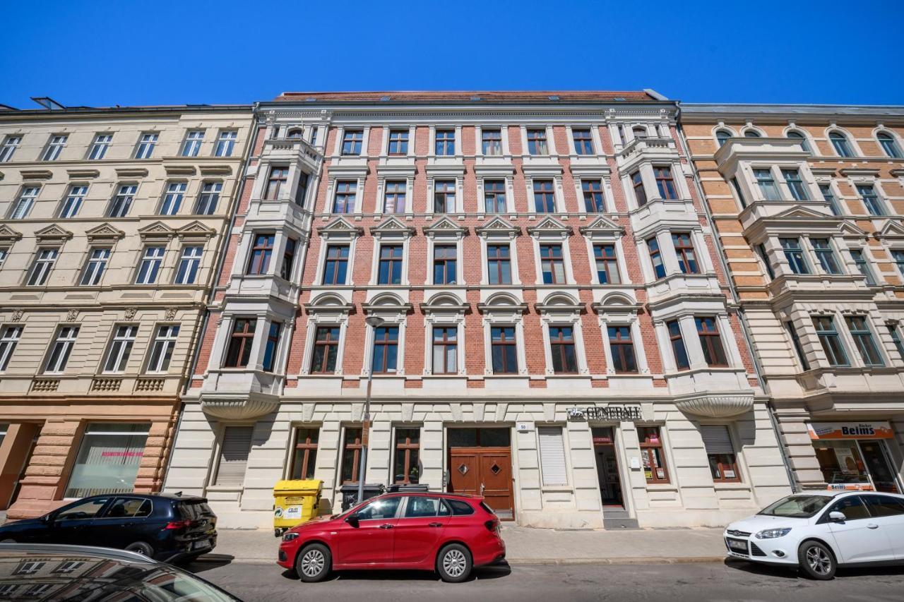 Grosszuegige Wohnung, Top-Lage Auf Dem Werder, Max 4 Personen Магдебург Экстерьер фото